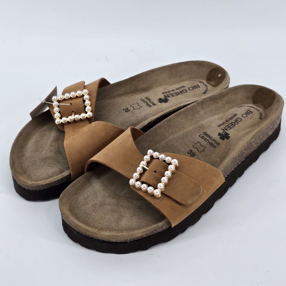 BIO GREEN leather upper‎ Pearl Buckle Woman's Sandals Sz 39 /8.5 Cognac New
